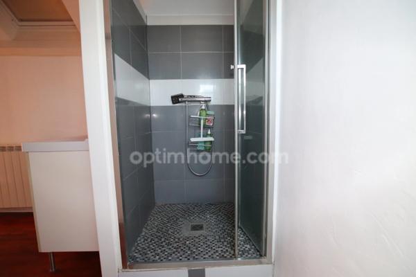 MAISON DE VILLE SANS TRAVAUX proche Orléans Madeleine de 135 m2 avec stationnement