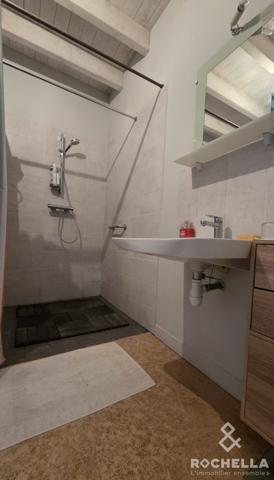 Corps de ferme Charentais avec grandes dépendances