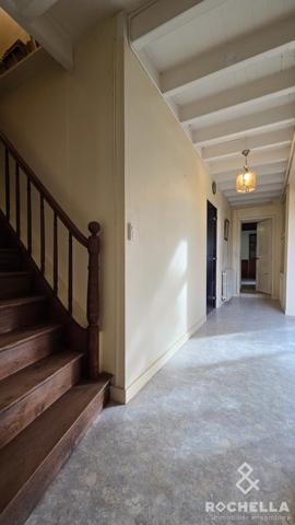 Corps de ferme Charentais avec grandes dépendances