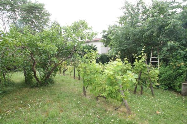 Dpt Lot et Garonne (47), à vendre MARMANDE maison P3 de 75 m² à restaurer - Terrain de 602,00 m²