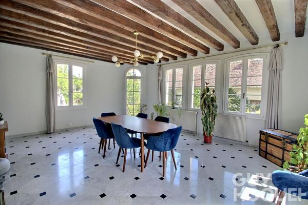 Maison meulière 6 chambres 240 m²