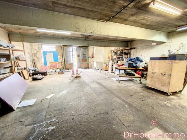 Bureau à vendre 1 pièce de 200 m²