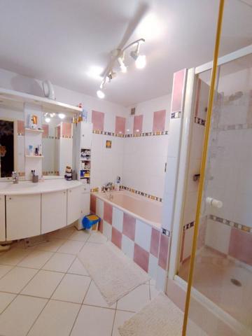 Maison de pays Lesigny 5 pièce(s) 93 m2