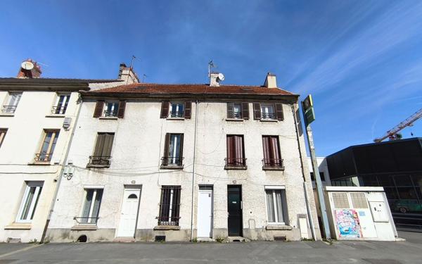 Immeuble à vendre    15 pièces • 305 m2 La Ferté-sous-Jouarre