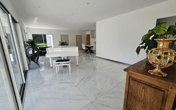 Maison à vendre    4 pièces •  Allaire