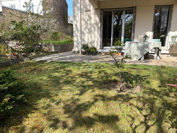 Appartement 3 pièce(s) 75 m2 -Rez-de-jardin 560 000 € **  - Référence  13782