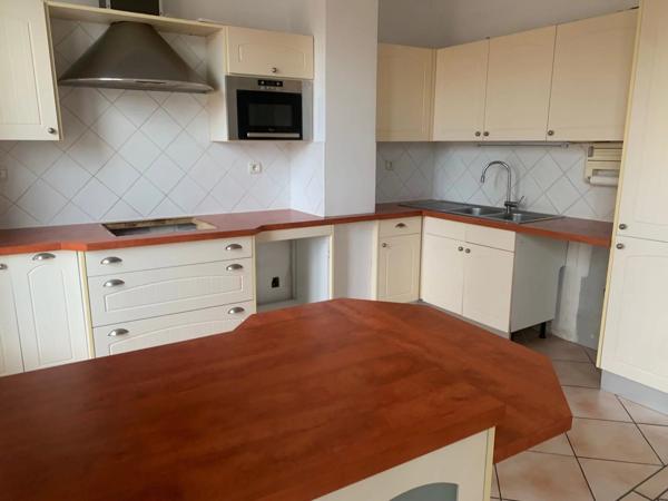 Location Appartement 3 pièces 90 m2 à Perpignan