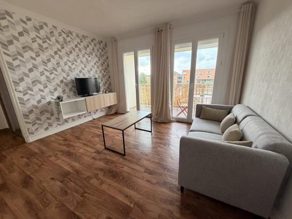 Appartement à louer 530 € CC La Châtre 2 p 47 m² DPE E