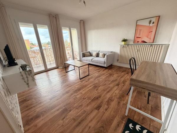 Appartement à louer 530 € CC La Châtre 2 p 47 m² DPE E