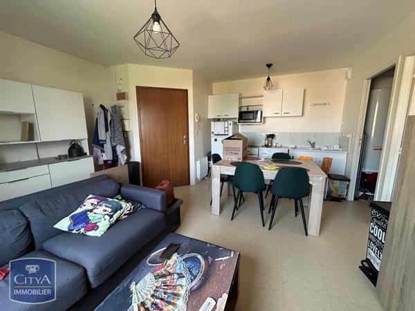 Appartement à louer 2 pièces 32.7m² La Suze-sur-Sarthe (72210)