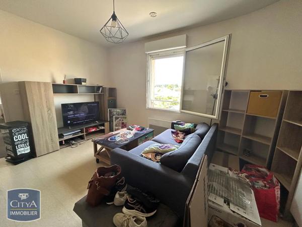 Appartement à louer 2 pièces 32.7m² La Suze-sur-Sarthe (72210)