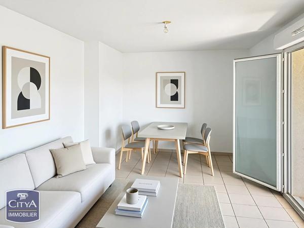 Appartement à vendre 2 pièces 48.48m² Miramas (13140)