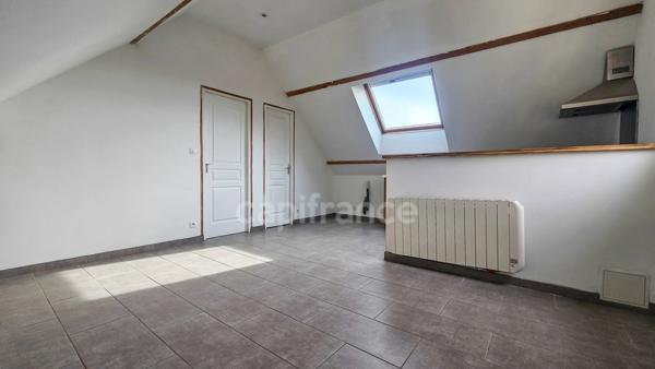 Appartement à vendre 2 pièces SACLAS (91)