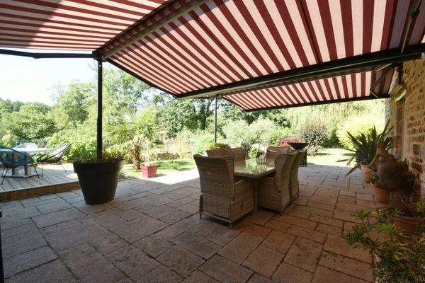 Maison à vendre 10 pièces CHAMPSECRET (61)