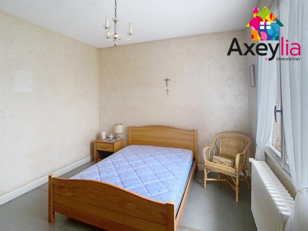 Perreux (42120) A VENDRE- PERREUX - MAISON AVEC 5 CHAMBRES, GARAGE ET TERRAIN