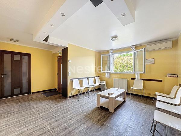 Maison à usage professionnel avec jardin 90 m² + 30m²