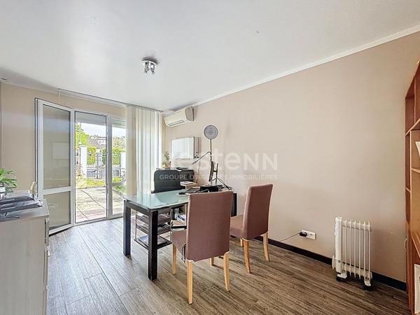 Maison à usage professionnel avec jardin 90 m² + 30m²