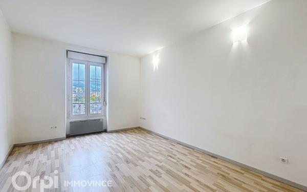 Appartement à louer    1 pièce •  Vichy