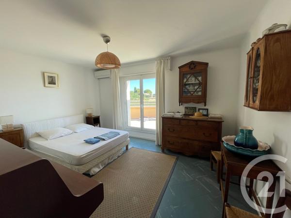 Appartement F5 à vendre  5 pièces - 110 m2 LE LAVANDOU - 83