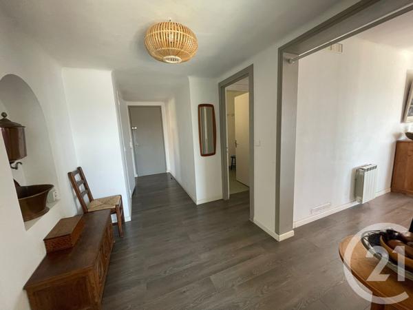 Appartement F5 à vendre  5 pièces - 110 m2 LE LAVANDOU - 83