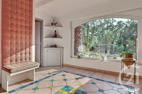 Maison à vendre  8 pièces - 210 m2 PUGET SUR ARGENS - 83