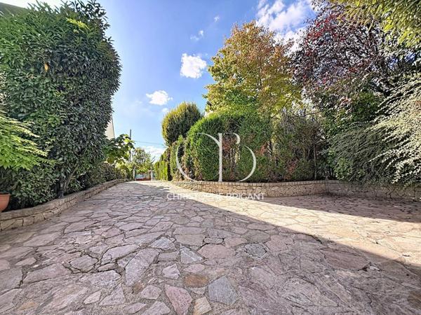 Maison Villejuif 200 m2