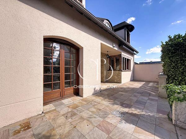 Maison Villejuif 200 m2