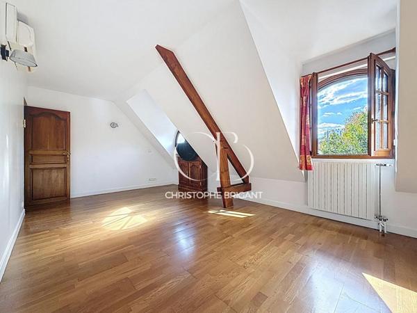 Maison Villejuif 200 m2