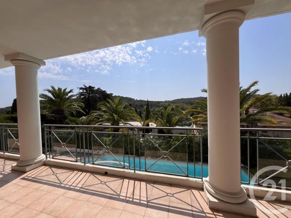Maison à vendre  6 pièces - 192 m2 MOUGINS - 06