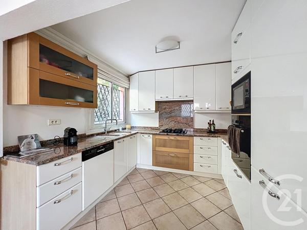 Maison à vendre  6 pièces - 192 m2 MOUGINS - 06