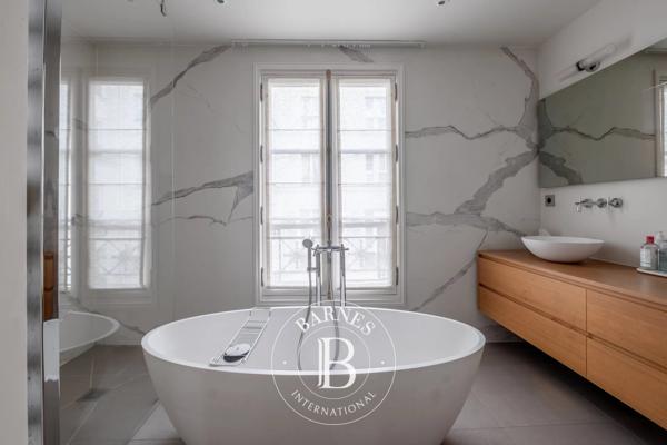 Paris 6ème, Appartement 4 Chambres -  188 m² à vendre