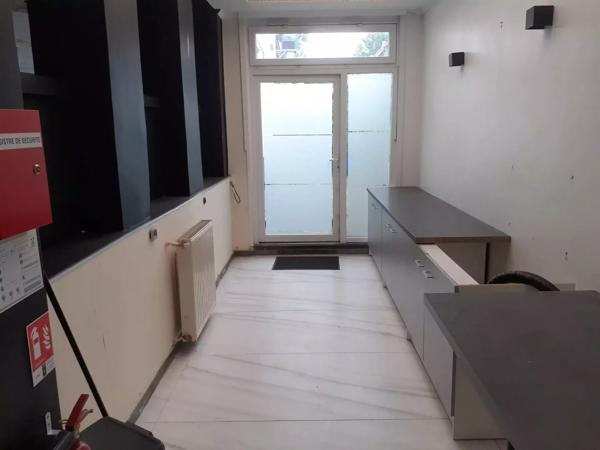 Vente immobilière : Immeuble à Halluin   240.58 m² 190 000 €- Deleu Immobilier Roncq.