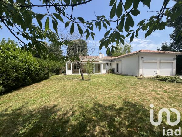 Maison à vendre 5 pièces 116 m² Léognan