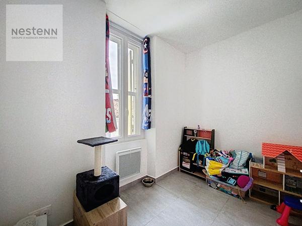 Maison Miramas divisé en deux appartements