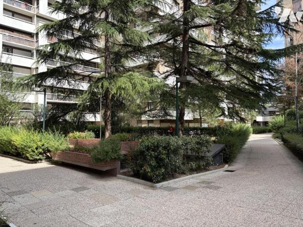 PARIS XIXe - Appartement 2 pièces - Secteur Crimée