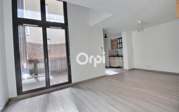 Appartement à vendre    2 pièces • 45,81 m2 Ris-Orangis