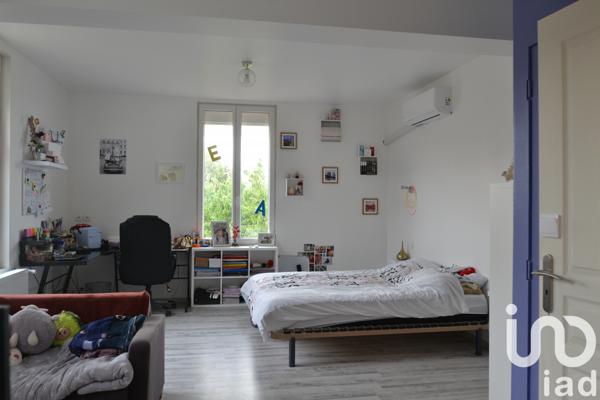 Maison à vendre 7 pièces 180 m² Châteaubernard