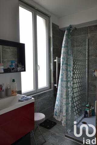 Maison à vendre 7 pièces 180 m² Châteaubernard