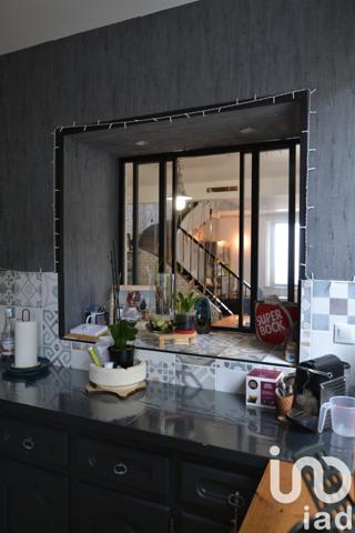 Maison à vendre 7 pièces 180 m² Châteaubernard