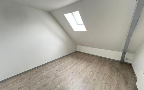 Maison à vendre    7 pièces •  Festieux