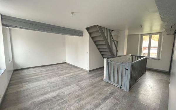 Maison à vendre    7 pièces •  Festieux