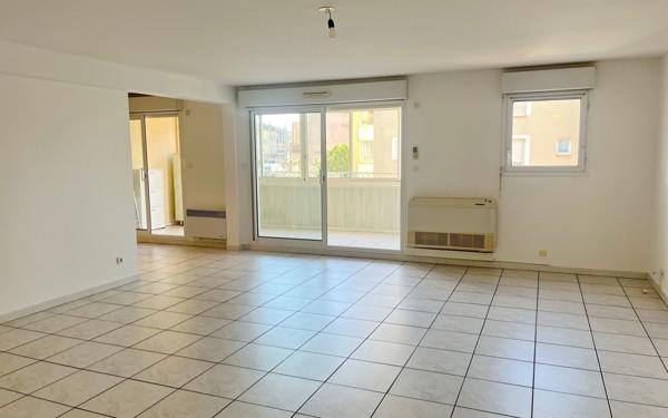 Appartement à vendre    3 pièces • 99,57 m2 Agde