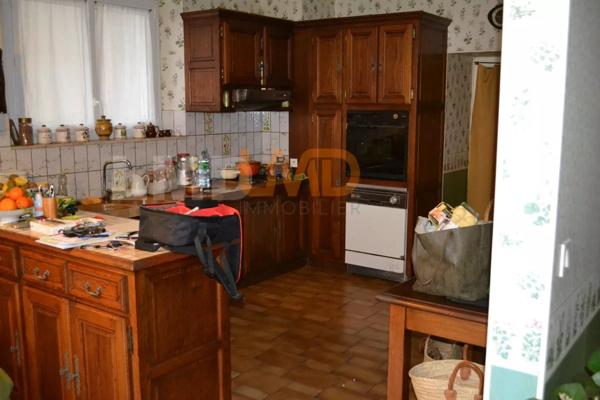 Centre Ville Appartement 136 M² Avec Dependances