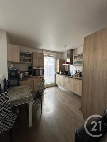 Appartement F3 à vendre  3 pièces - 61 m2 GARGES LES GONESSE - 95