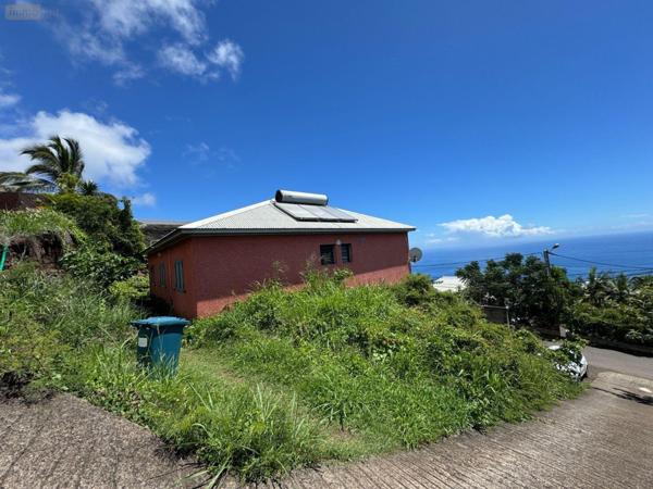 Maison à achever à vendre à St-Gilles-Les-Hauts à la Réunion (97435), ref : 97424/106 106 RUE WAN-HOI ST GILLES LES HAUTS