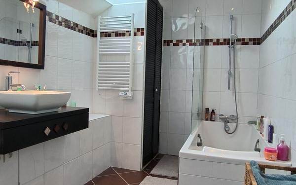 Maison à vendre    5 pièces •  Soisy-sur-Seine