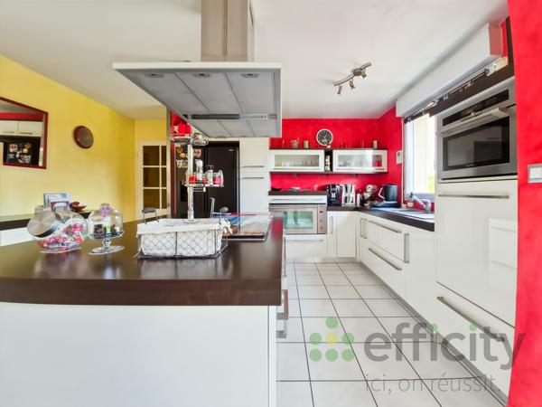Maison 10 pièces - 287 m² Exclusivité efficity