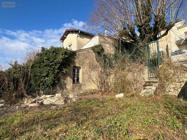 Terrain à Batir à vendre à Ambérieu-en-Bugey dans l'Ain (01500), ref : 01031-1249