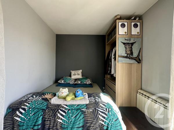 Appartement Studio à vendre  1 pièce - 29,86 m2 CRECY LA CHAPELLE - 77