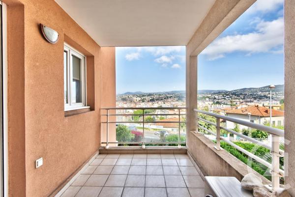 Appartement F2 à vendre  2 pièces - 50,09 m2 NICE - 06